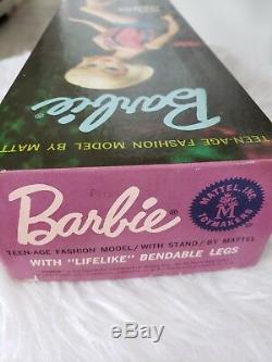 1958 AMERICAN GIRL Barbie doll SIDE PART Brunette MINT IN BOX Original swimsuit