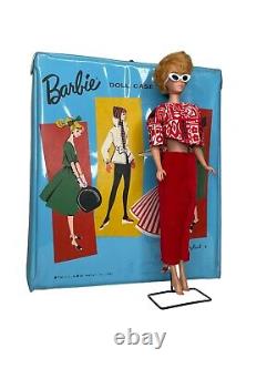 1961 barbie lot Blue case, Bubblecut Blonde Barbie, Hangers, Stands and Glasses