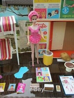 1964MISS BARBIEBOXMINT DOLL+SETSWINGWIGSSTANDOSSBACKDROP1st BEND LEGS