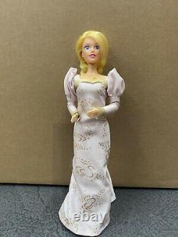 1994 The Swan Princess Princess Odette and Prince Derek Dolls by TYCO