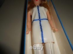 1997 Carnaby Street Barbie Near Mint in Original Box 126/140