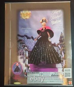 1998 Happy Holidays Special Edition Barbie Doll. Mint Condition. (Box Error)