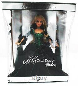 2004 Special Edition Holiday Barbie in mint condition, an elegant collectable