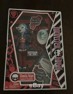 2010 Monster High Ghoulia Yelps with Pet Sir Hoots A Lot NIB VERY RARE