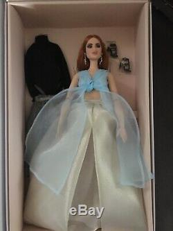 2018 Barbie Convention On the Avenue with Barbie Doll Mint LE 1/2000