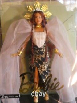 2024 Exqusite Asian Philippine American Barbie Styled By Design 2 Mint Shipper