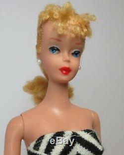 Absolutely Stunning #4 Blonde Ponytail BARBIE VINTAGE 1960 NEAR MINT