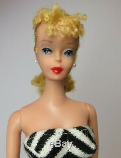 Absolutely Stunning #4 Blonde Ponytail BARBIE VINTAGE 1960 NEAR MINT