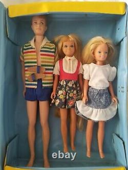 Allan, Skipper and Sunset Malibu Skipper Dolls and Case - Vintage Barbie lot