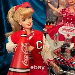 BARBIE Collector ED Coca-Cola Soda Fountain & 4 DOLLS ACCESSUSED 4 DISPLAY ONLY