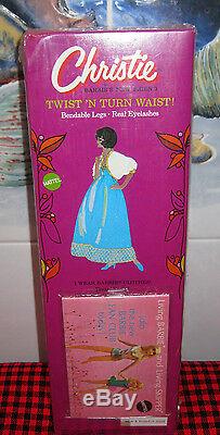 BRAND NEWinBOX1966 JAPANBlackBARBIECHRISTIE DOLL1119TNTMINTOSSTAGRARE