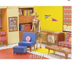 Barbie 1962 Barbie Doll Dream House Vintage Repro Mattel 2017 No Doll Fnd44
