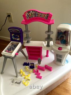 Barbie 1996-2001 dolls & playsets lot all good condition, sets 95% complete
