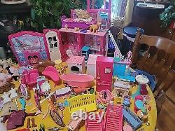 Barbie 321 Piece Lot