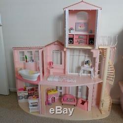 Barbie Dream House + Lot of Accessories