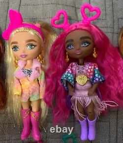 Barbie Extra Fly Minis Doll Lot of 5 Dolls with Stands & Accessories Like New