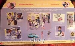 Barbie HAPPY FAMILY GRANDMA, GRANDPA & GRANDMAS KITCHEN 2003 #B9880 NRFB RARE