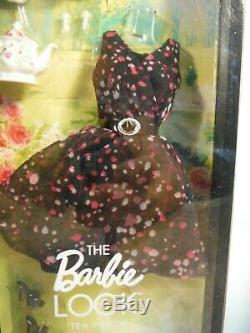 Barbie Look Tea Party / Pink On The Green & On The Red Carpet Fashions New