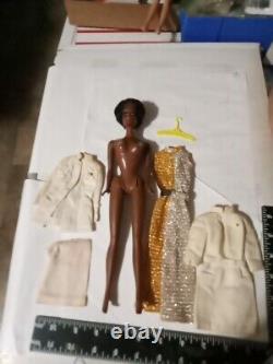 Barbie Original Taking Julia Not Talk #1127 Lot 3 Outfits Nurse Gold Silver