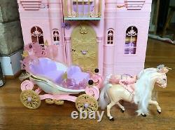 Barbie Princess and the Pauper LOT- 4 dolls, Royal Castle and Carriage