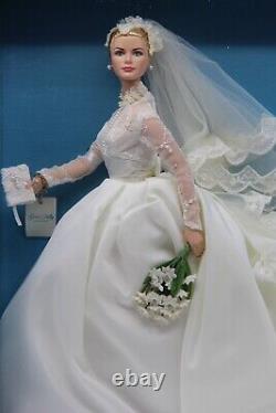 Barbie Silkstone Gold Label Grace Kelly The Bride Doll 2011 Mint