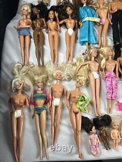 Barbie doll & clothing Lot