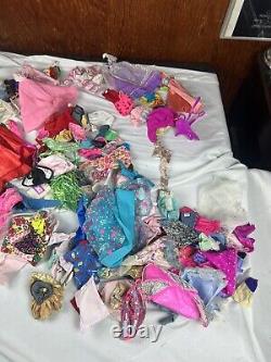 Barbie doll & clothing Lot