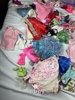 Barbie doll & clothing Lot