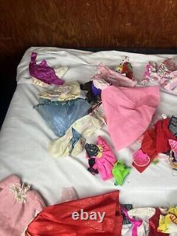 Barbie doll & clothing Lot