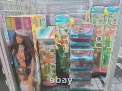 CALI GIRL Barbie Doll 11 Piece Set Mint new unused shipped from JAPAN JP