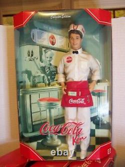 COCA COLA SODA FOUNTAIN BARBIE & KEN SODA JERK MAJORETTE SWEETHEART 5 Dolls Incl