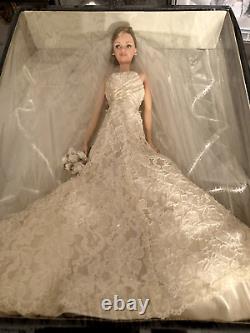 Carolina Herrera Bride Barbie Doll/Mint/Collectible/