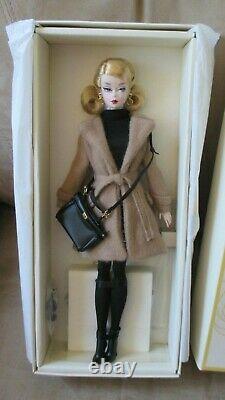 Classic Camel Coat Silkstone Barbie. NRFB Gold Label Mint