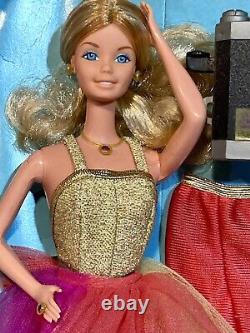 FASHION PHOTO BARBIE DOLL With PLAY CAMERA Mattel 2210 Vintage 1977 NRFB NIB