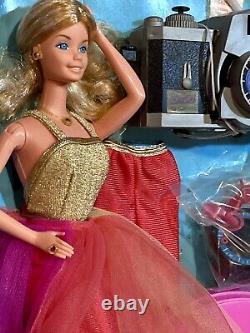 FASHION PHOTO BARBIE DOLL With PLAY CAMERA Mattel 2210 Vintage 1977 NRFB NIB