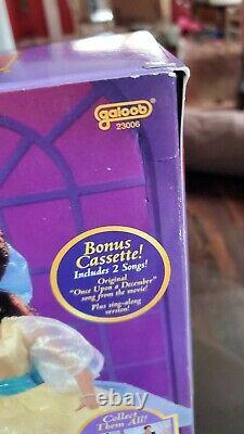 Galoob Anastasia Dream Waltz Doll MiSB Sealed 1997 20th Century Fox Cassette