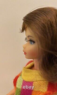 Gorgeous Vintage Barbie Brunette Marlo Flip Twist'N Turn Doll near MINT