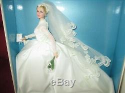 Grace Kelly The Bride Silkstone Barbie NRFB Mint 2011 Gold Label #T7942