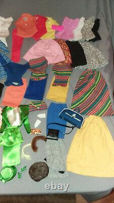 HUGE LOT Vintange Barbie Clothes and Accessories