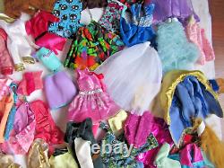 HUGE Lot Barbie Dolls and Clothes Shoes Bags Hats Accessories 300+ Pieces