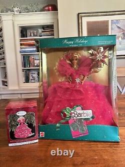 Happy Holidays 1990 Barbie Doll Special Edition (MINT) With Ornament