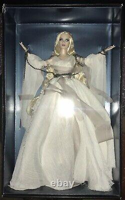 Haunted Beauty Ghost Barbie-W7819-2012-Gold Label-NRFB-Mint-See Pics For Detail