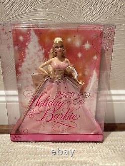 Holiday Barbie Dolls Vintage Set In Box