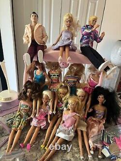 Huge Lot 300+PCS VTG 60s-80s Barbies+Ken Dolls, Clothes, Accessories+More READ