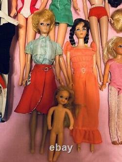 Huge Lot Of Vintage 1960s Barbies, Clothes And Case