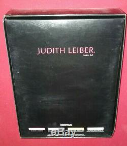 Judith Leiber Platinum Label Designer Barbie Doll 2005 NRFB Mint