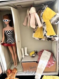 LOT TWO Great 1960's Ponytail Barbies PLUS Double Case & Outfits