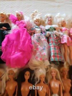 Large Lot Of 28 1960's Barbie Dolls 19 With Clothes 9 WithO