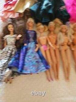 Large Lot Of 28 1960's Barbie Dolls 19 With Clothes 9 WithO