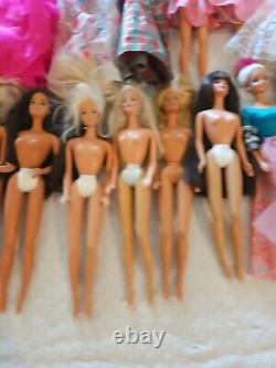 Large Lot Of 28 1960's Barbie Dolls 19 With Clothes 9 WithO